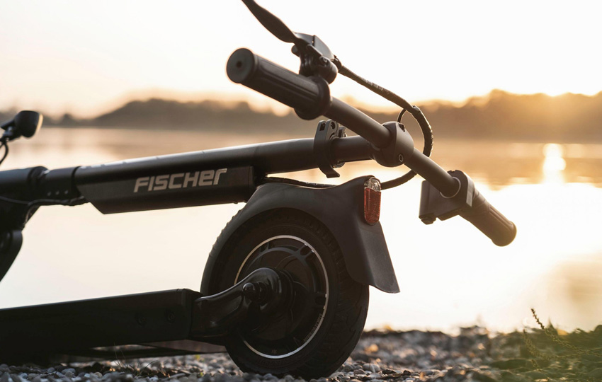 FISCHER e-Scooter mit Straßenzulassung - ioco 1.0 im Test